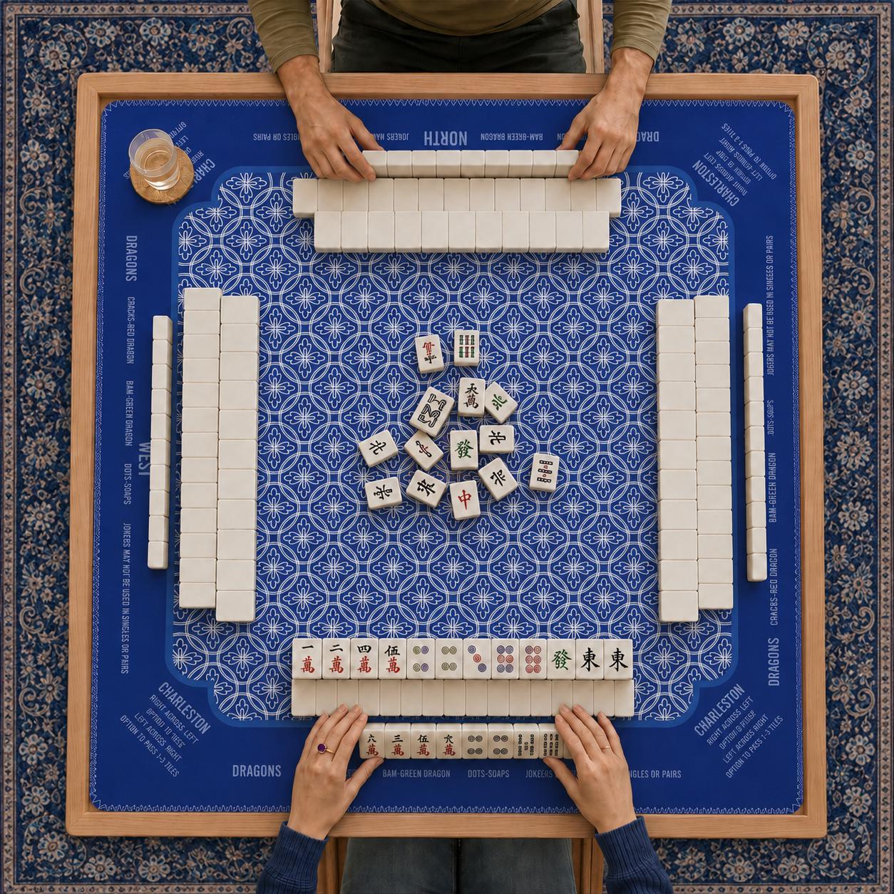 Mahjong Mat with Instructions, Classic Board Game Table Mat with Charleston Rules, Non-Slip Noise Reduction Playing Surface