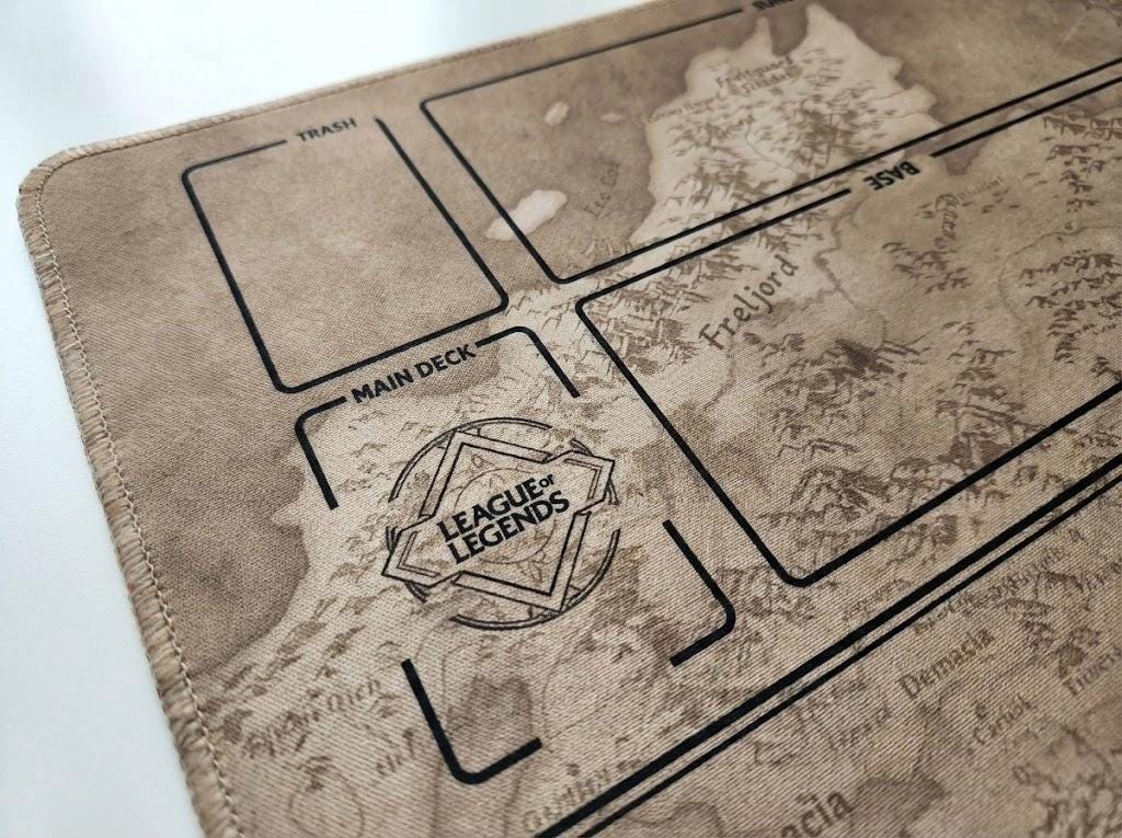 Riftbound-Spielfeldmatte für zwei Spieler
